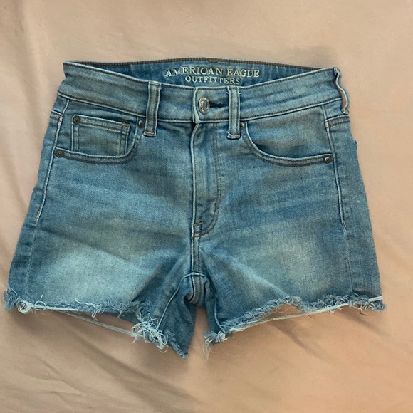 American Eagle Short size 2 - Picture 1 of 4
